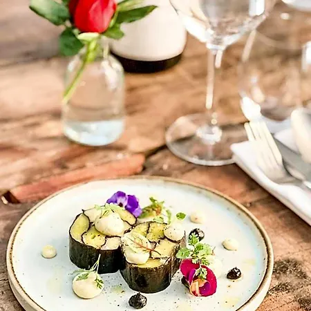 酒店 Dix Restaurant & D'hotes, Sainte-alvere, Dordogne Sainte-Alvere