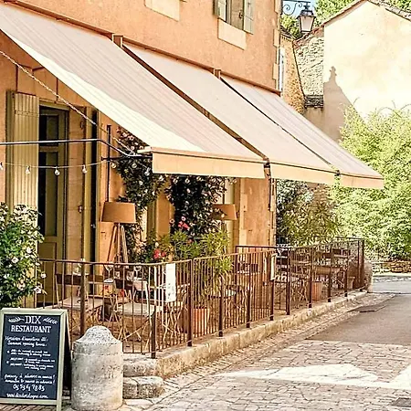 Dix Restaurant & D'hotes, Sainte-alvere, Dordogne 酒店 Sainte-Alvere